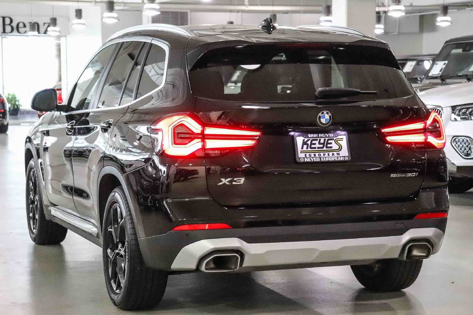 Used 2023 BMW X3 sDrive30i w/ Convenience Package RWD image 2