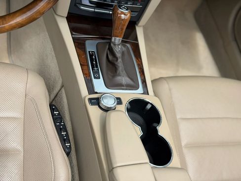 Used 2013 Mercedes-Benz E 350 Cabriolet image 25