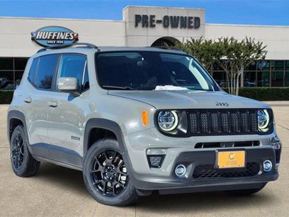 Used 2020 Jeep Renegade Altitude w/ UConnect 8.4 Nav Group