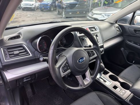 Used 2015 Subaru Outback 2.5i image 10