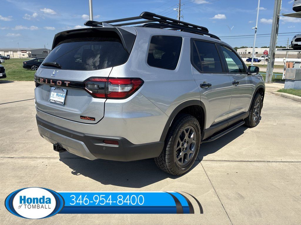 New 2026 Honda Pilot TrailSport image 6