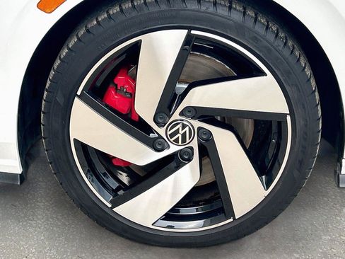 Used 2024 Volkswagen GTI S FWD image 39