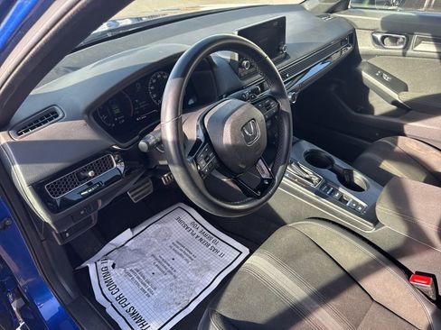 Used 2023 Honda Civic Sport image 20