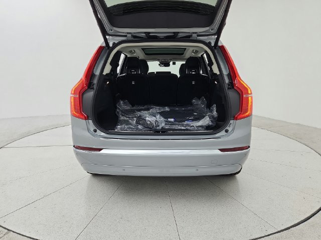 New 2025 Volvo XC90 B6 Plus w/ Protection Package Premier AWD/4WD image 23