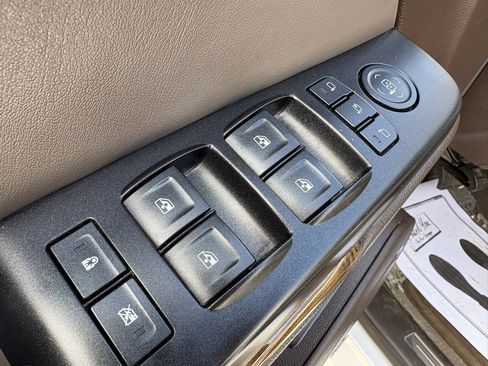 Used 2016 GMC Yukon XL Denali w/ Open Road Package image 21