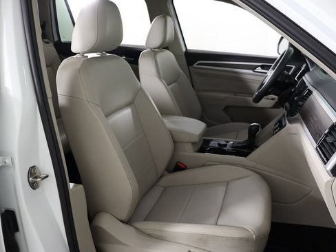 Used 2023 Volkswagen Atlas SE w/ Panoramic Sunroof Package AWD/4WD image 35