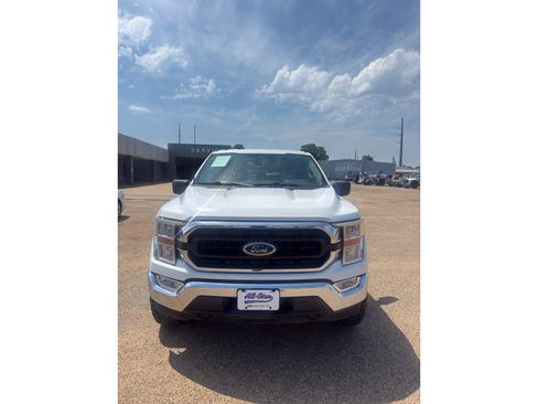 Used 2022 Ford F150 XLT w/ Equipment Group 301A Mid AWD/4WD image 8
