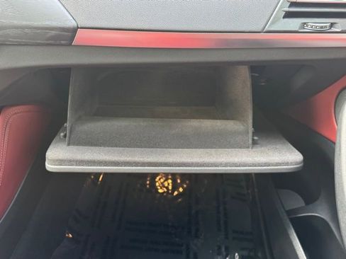 Certified 2025 BMW X4 xDrive30i w/ Premium Package image 27