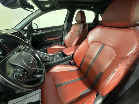 Used 2023 Kia K5 GT-Line image 9