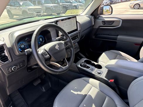 Certified 2025 Ford Bronco Sport Badlands AWD/4WD image 6