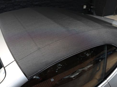 Used 2024 Aston Martin DB12 Convertible image 28