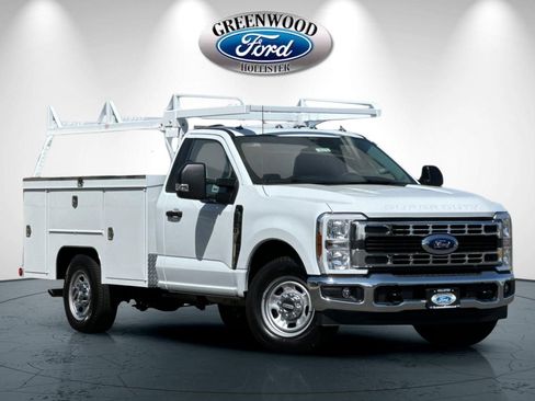 New 2025 Ford F350 XL w/ XL Chrome Package RWD image 1