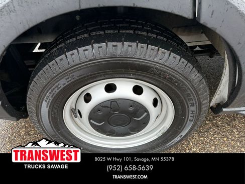 Used 2022 Ford Transit 350 Medium Roof RWD image 18