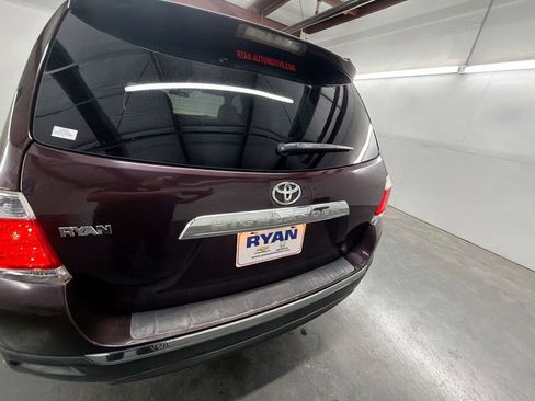 Used 2012 Toyota Highlander FWD image 27