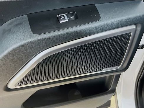 New 2025 Kia Telluride S image 27