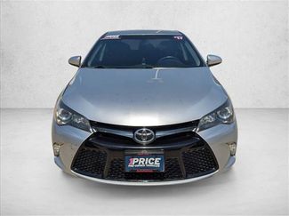 Used 2017 Toyota Camry XSE video 2