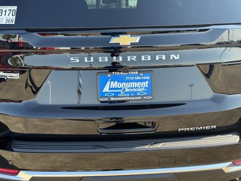 New 2026 Chevrolet Suburban Premier w/ Sun And Tow Package image 18