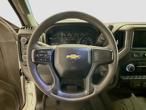 Certified 2024 Chevrolet Silverado 1500 Custom image 11