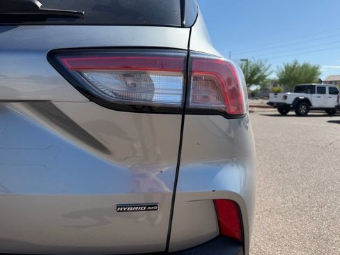 Used 2021 Ford Escape SEL AWD/4WD image 5