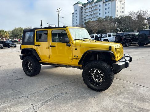 Used 2008 Jeep Wrangler Unlimited X image 4