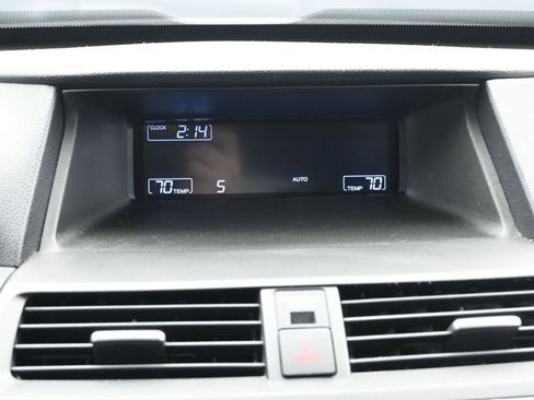 Used 2011 Honda Crosstour EX-L image 14