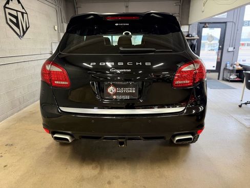 Used 2014 Porsche Cayenne Diesel AWD/4WD image 6