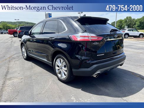 Used 2019 Ford Edge Titanium FWD image 8