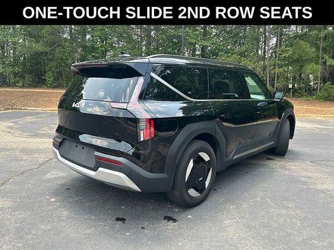 Used 2024 Kia EV9 Wind AWD/4WD image 4
