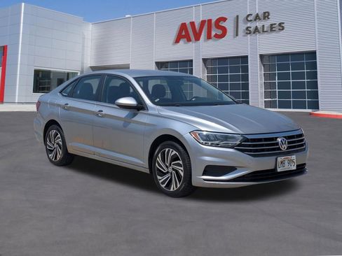 Used 2021 Volkswagen Jetta S w/ Driver Assistance Package FWD image 9