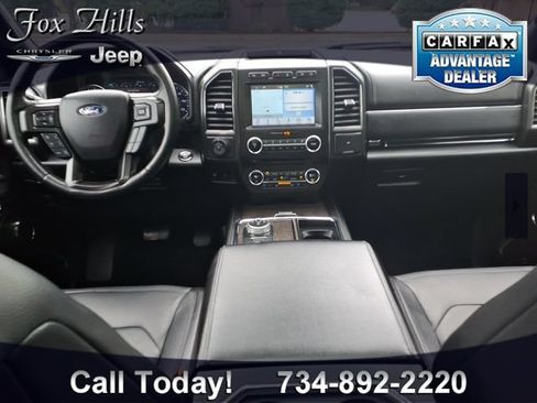 Used 2018 Ford Expedition Limited w/ Equipment Group 302A AWD/4WD image 14