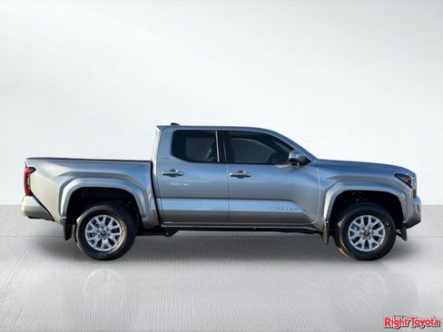 New 2026 Toyota Tacoma SR5 AWD/4WD image 8