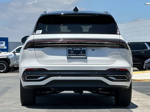 New 2026 Lincoln Nautilus Reserve AWD/4WD image 4