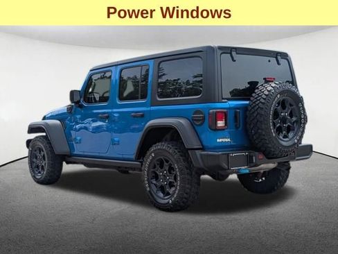 Used 2023 Jeep Wrangler Unlimited w/ Cold Weather Group AWD/4WD image 7