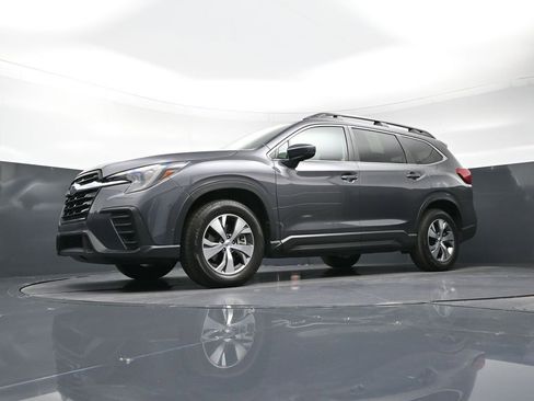 Used 2024 Subaru Ascent Premium w/ Convenience Package image 30