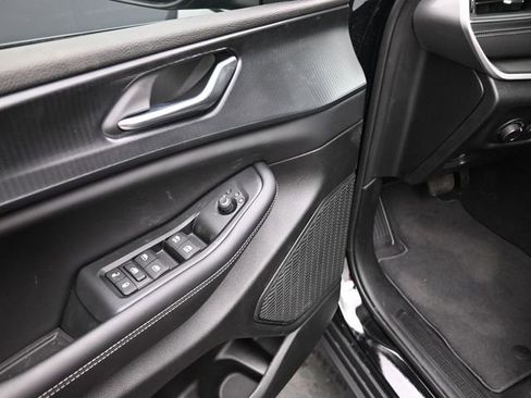 New 2026 Jeep Grand Cherokee Laredo w/ MOPAR Finishing Package image 14