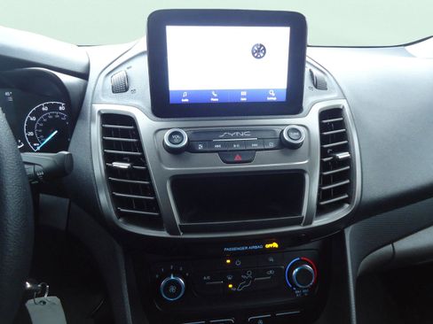 Used 2020 Ford Transit Connect XL image 14