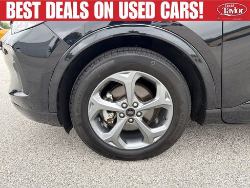 Used 2023 Ford Escape ST-Line w/ Tech Pack #1 FWD image 19