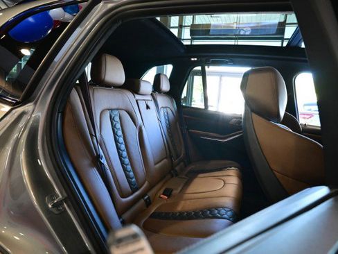 Used 2022 BMW X5 M w/ Competition Package 2 AWD/4WD image 23