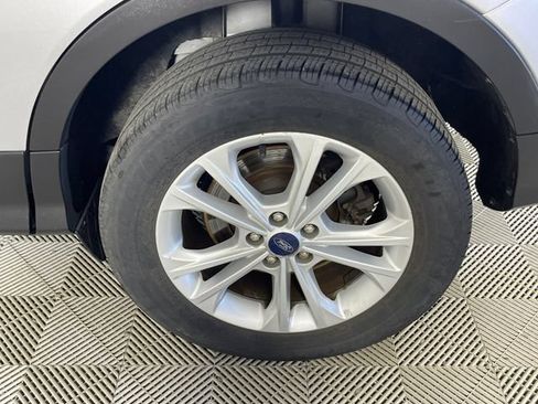 Used 2018 Ford Escape SE FWD image 20
