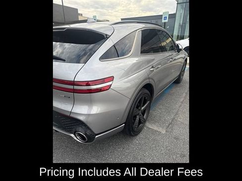 Used 2023 Genesis GV70 3.5T Sport w/ Sport Prestige Package AWD/4WD image 3