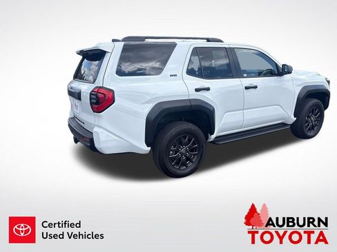 Certified 2025 Toyota 4Runner SR5 AWD/4WD image 5