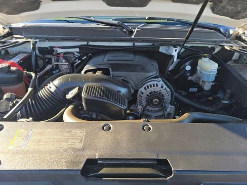 Used 2009 Chevrolet Tahoe LT w/ Luxury Package image 44