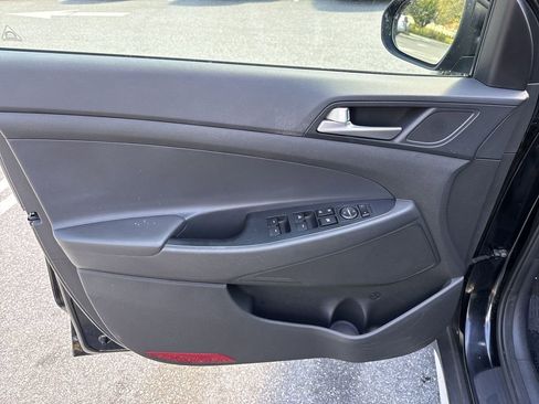 Used 2019 Hyundai Tucson SEL image 40