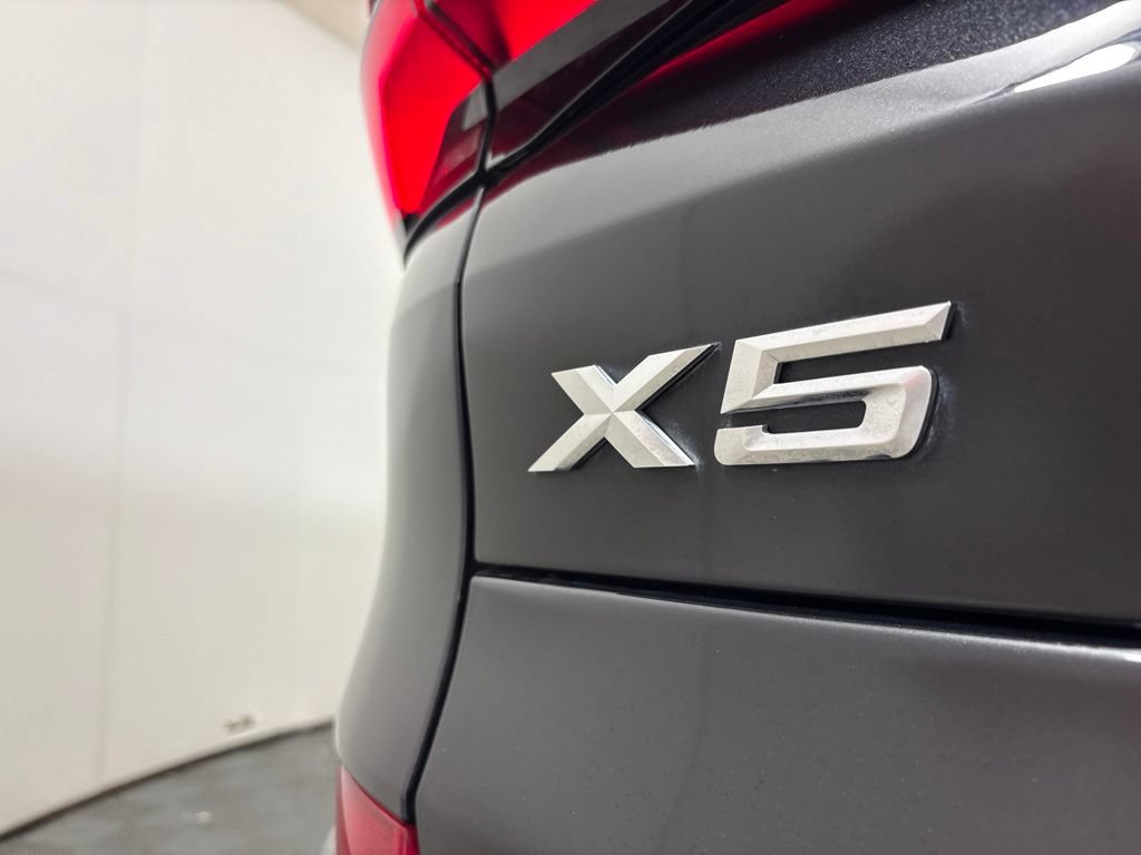 Certified 2026 BMW X5 xDrive50e w/ M Sport Package AWD/4WD image 10