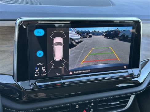 Used 2025 Volkswagen Atlas SE image 26