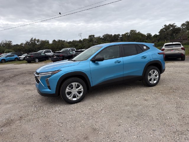 New 2026 Chevrolet Trax LS w/ Driver Confidence Package FWD image 2