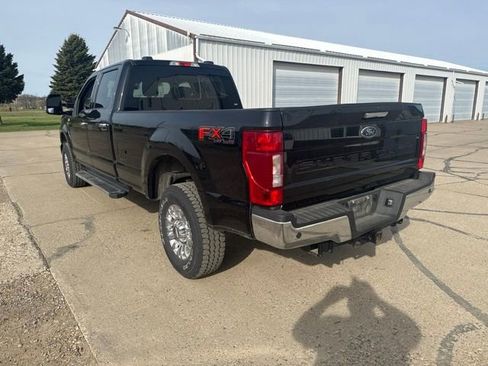 Used 2022 Ford F250 XLT w/ XLT Premium Package AWD/4WD image 4