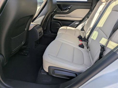 New 2026 Lincoln Corsair Premiere image 14