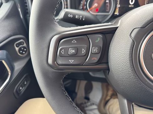 New 2026 Jeep Gladiator Mojave image 19