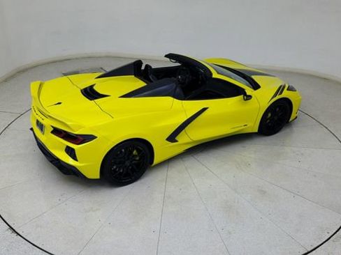 Used 2024 Chevrolet Corvette Stingray Premium Conv w/ Z51 Performance Package image 78